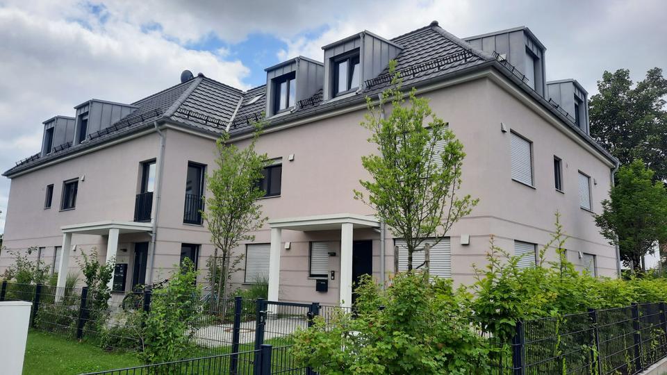 Neubau Mehrfamilienhaus, Wohnung im Dachgeschoss zu Vermieten 3 zimmer