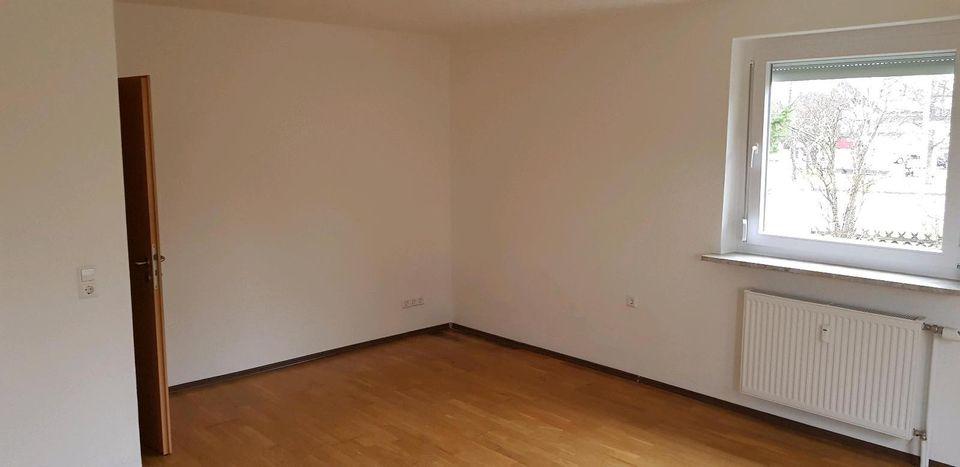 Erdgeschoßwohnung Burladingen - 3 Zimmer, 75 m&sup2;, 700&euro; | Angebot:26663455