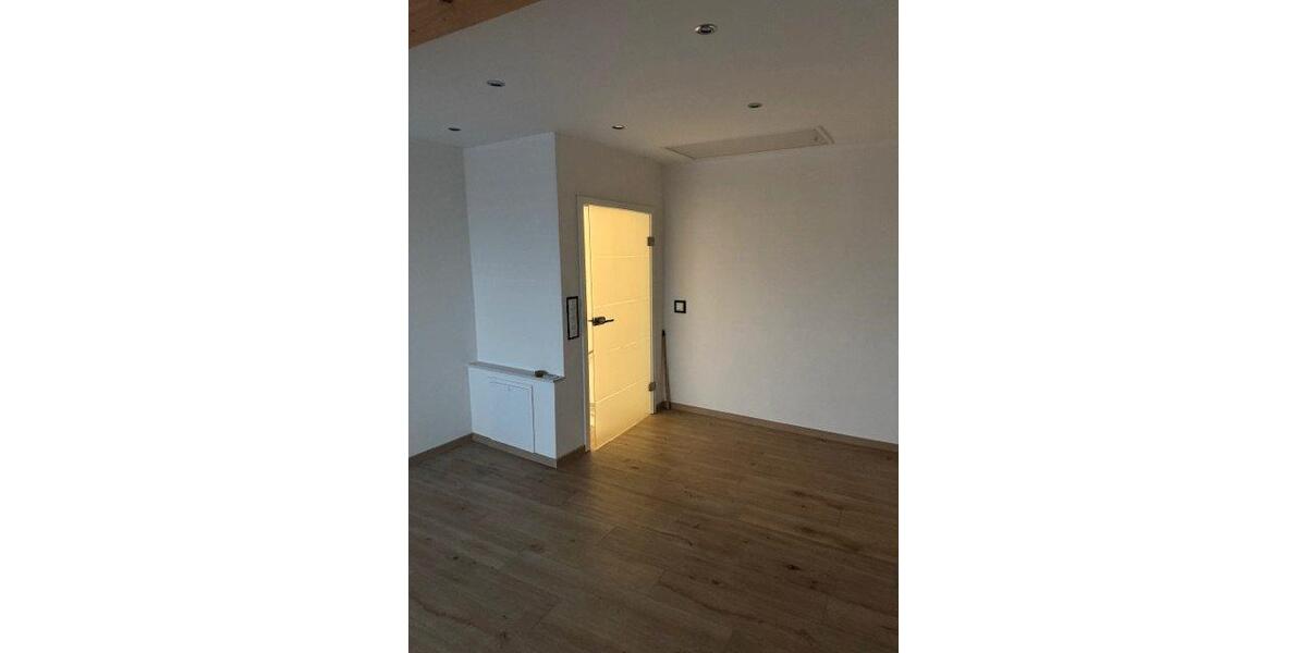 Einfamilienhaus Betzdorf - 3 Zimmer, 80 m&sup2;, 800&euro; | Angebot:26053264