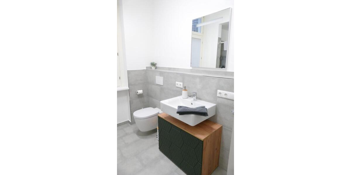 Wohnen auf Zeit Greifswald - 5 Zimmer, 110 m&sup2;, 220&euro; | Angebot:26397494