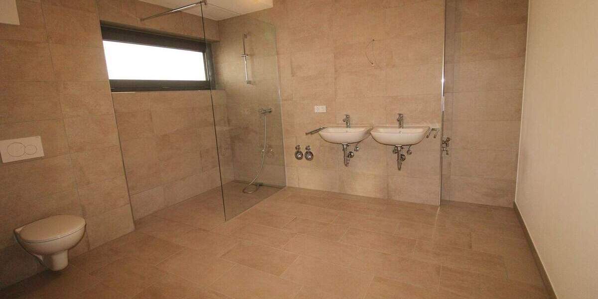 Etagenwohnung Spalt - 2 Zimmer, 102 m&sup2;, 1.075&euro; | Angebot:26723706