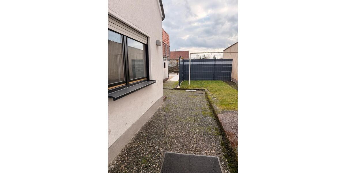 Reihenhaus Rehlingen-Siersburg Siersburg - 6 Zimmer, 145 m&sup2;, 950&euro; | Angebot:26197276