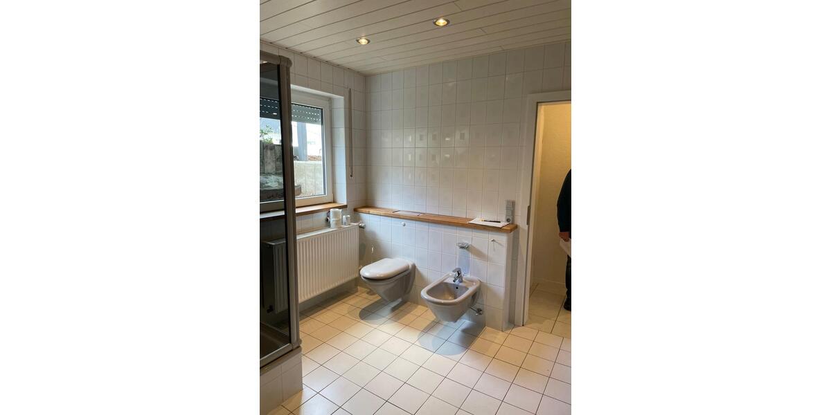 Erdgeschoßwohnung Guldental - 3 Zimmer, 133 m&sup2;, 1.100&euro; | Angebot:25883293