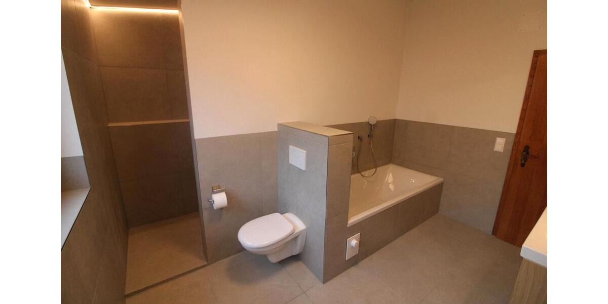 Dachgeschoßwohnung Igersheim - 3.5 Zimmer, 113 m&sup2;, 1.130&euro; | Angebot:24870124