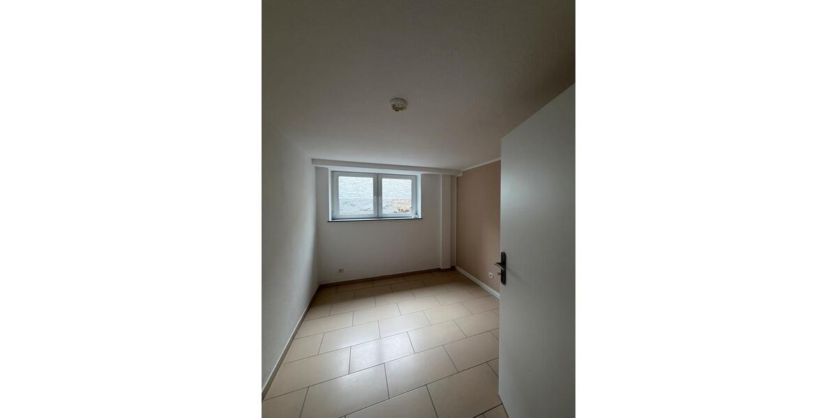 Wohnen auf Zeit Darmstadt Darmstadt-Nord - 4 Zimmer, 70 m&sup2;, 395&euro; | Angebot:26661318