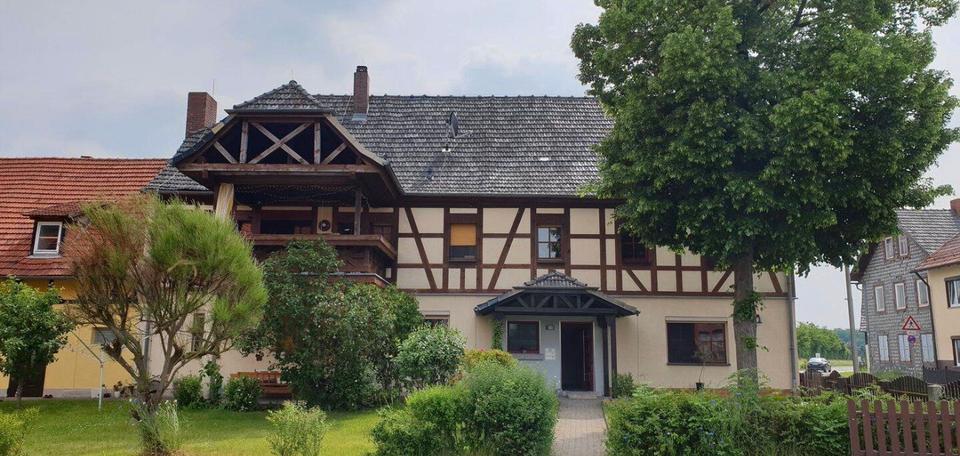 Etagenwohnung Coburg - 5 Zimmer, 158 m&sup2;, 1.600&euro; | Angebot:26643612