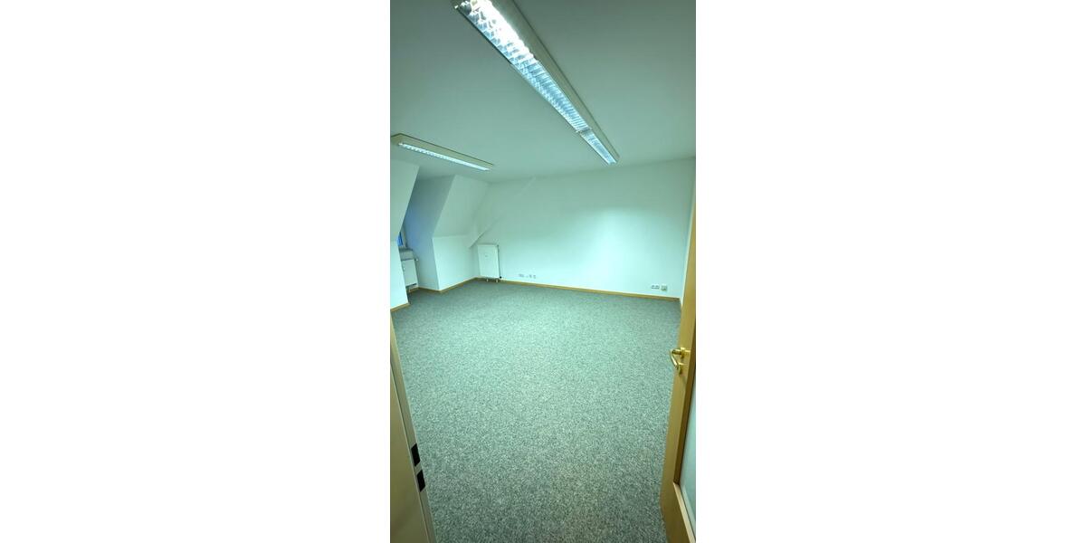 Gewerbeobjekt Deggendorf - 1.300&euro; | Angebot:26228224