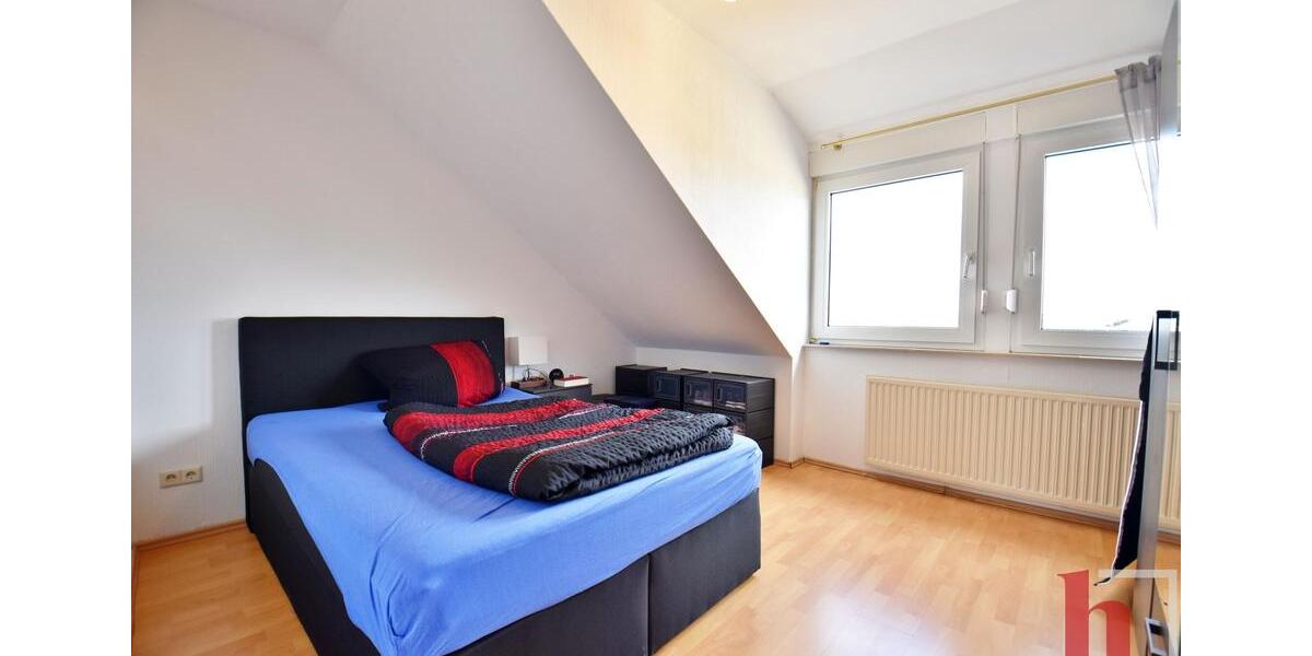 Dachgeschoßwohnung Steinfeld (Oldenburg) - 3 Zimmer, 77 m&sup2;, 510&euro; | Angebot:25991156