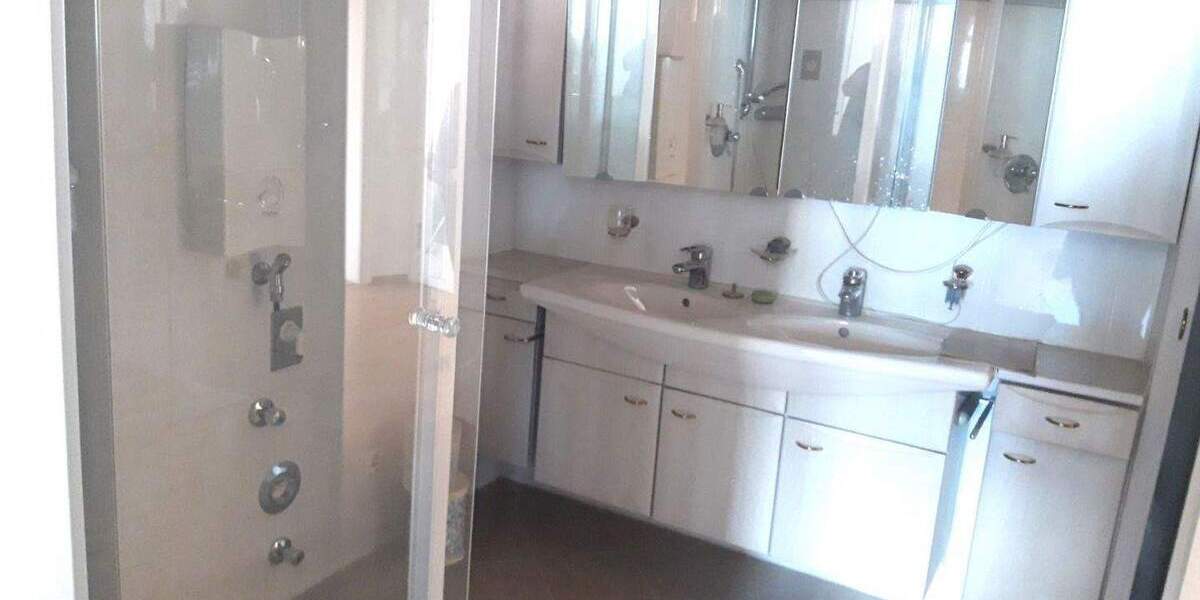 Etagenwohnung Hirschau - 3 Zimmer, 117 m&sup2;, 899&euro; | Angebot:25665489