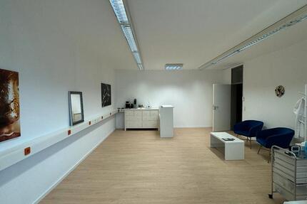 BüroraumPraxisraumKonferenzraum in PB City zimmer