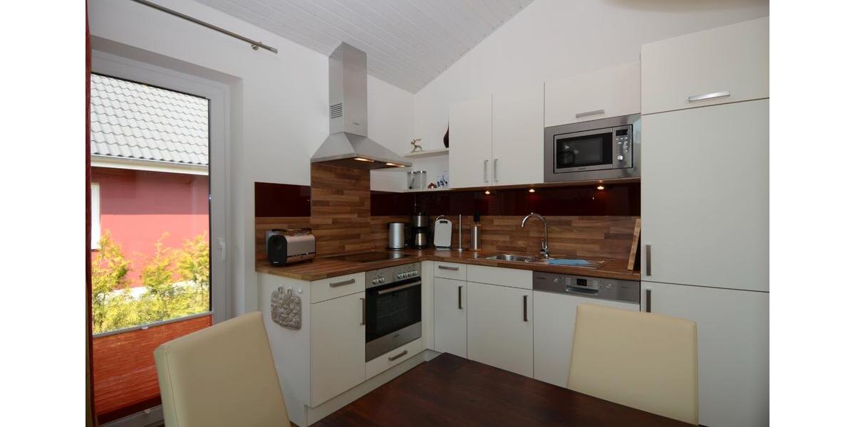 Doppelhaushälfte Sellin - 5 Zimmer, 107 m&sup2;, 1.850&euro; | Angebot:26249464