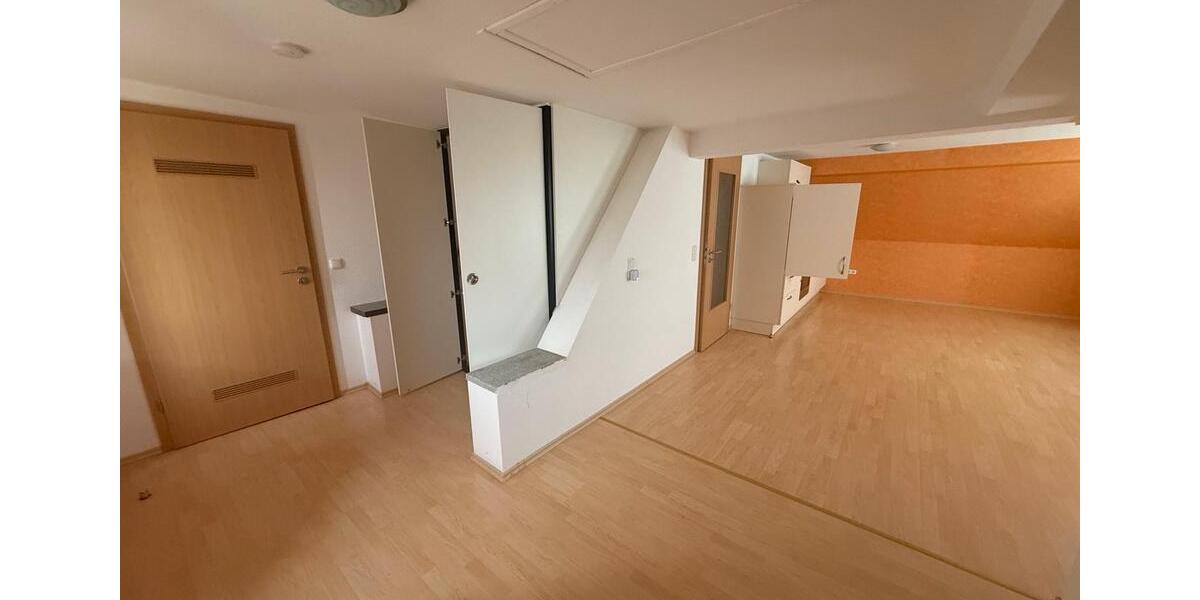 Etagenwohnung Schrozberg - 1 Zimmer, 52 m&sup2;, 450&euro; | Angebot:26574185