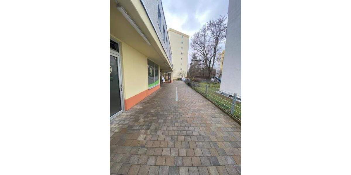 Gewerbeobjekt Nürnberg Langwasser - 6 Zimmer, 125 m&sup2;, 1.250&euro; | Angebot:24594270