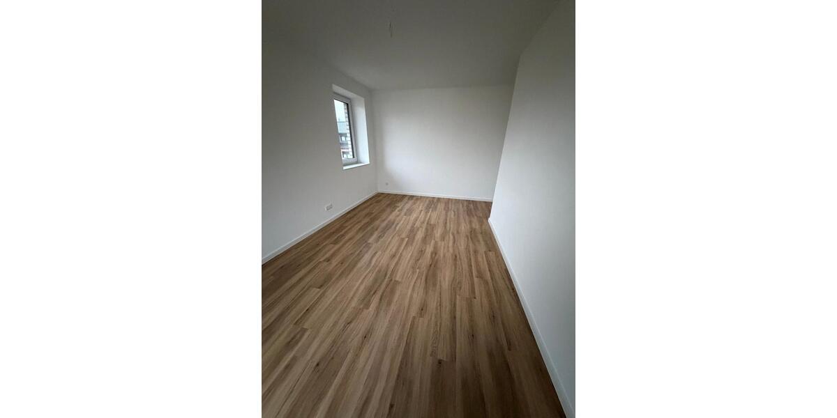 Etagenwohnung Heide - 5 Zimmer, 113 m&sup2;, 1.525&euro; | Angebot:26478753