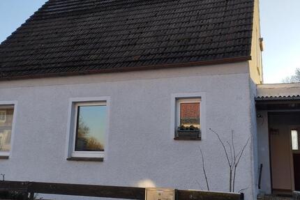 Haus Helmstedt Offleben - 5 Zimmer, 120 m&sup2;, 750&euro; | Angebot:24628527