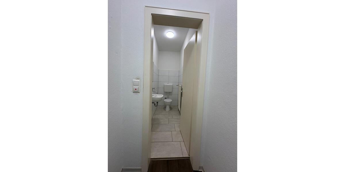 Etagenwohnung Lübbecke - 1 Zimmer, 70 m&sup2;, 360&euro; | Angebot:25978278