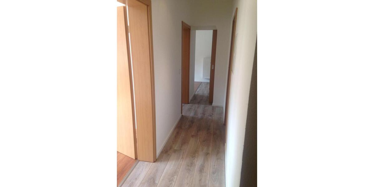 Etagenwohnung Grimma - 2 Zimmer, 53 m&sup2;, 345&euro; | Angebot:25884195