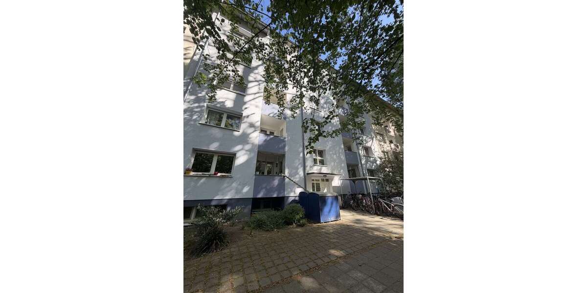 Etagenwohnung Karlsruhe Waldstadt - 3 Zimmer, 82 m&sup2;, 860&euro; | Angebot:26645253
