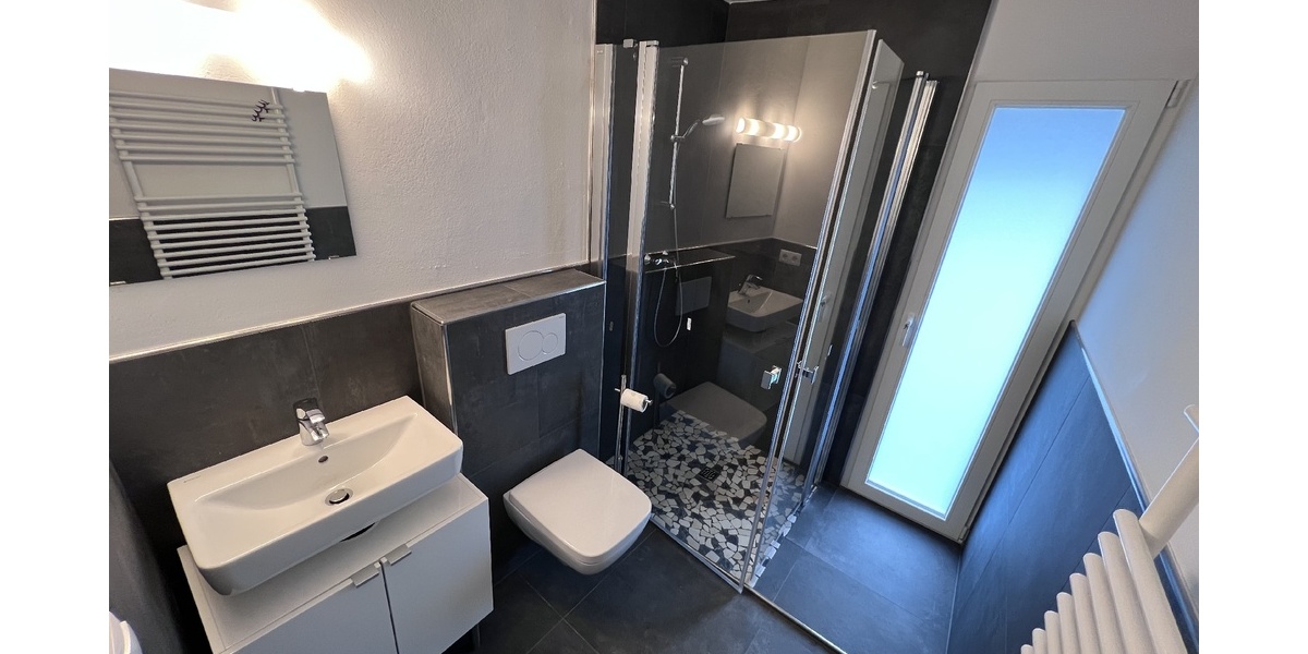 Klein fein und stilvoll möbliertes Appartement sofort bezugsbereit - Erdgeschoßwohnung Königswinter Oberdollendorf | Angebot:26153361