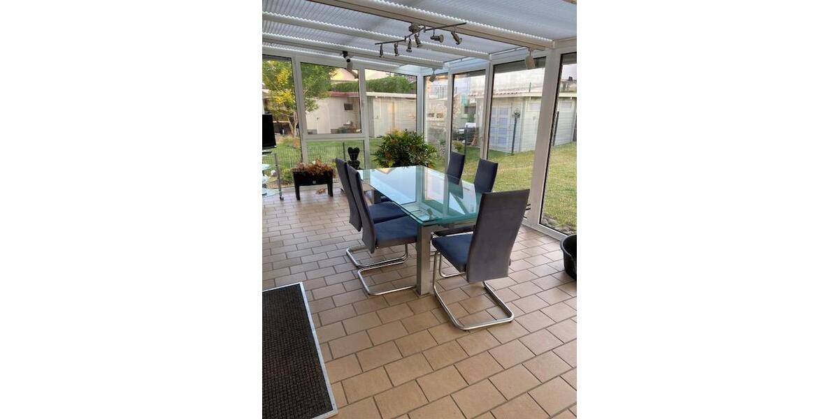 Erdgeschoßwohnung Bretten - 4.5 Zimmer, 130 m&sup2;, 1.160&euro; | Angebot:26699388