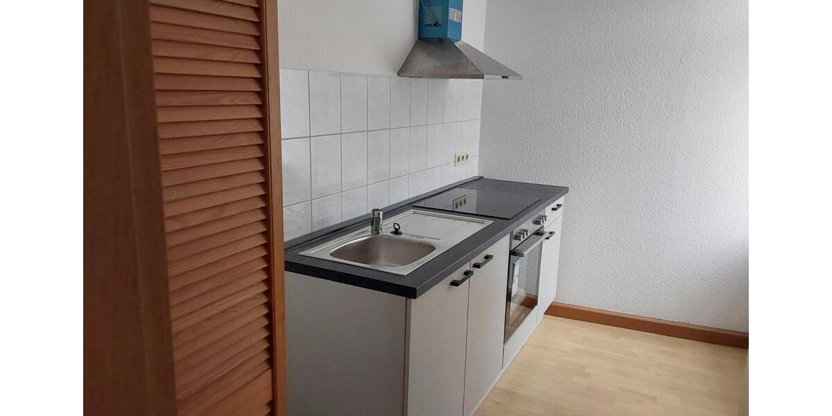 Etagenwohnung Weißenfels - 1 Zimmer, 57 m&sup2;, 160&euro; | Angebot:25942398