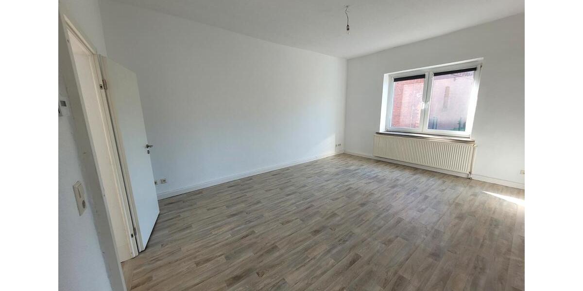 Etagenwohnung Kemberg - 3.5 Zimmer, 85 m&sup2;, 579&euro; | Angebot:26313567