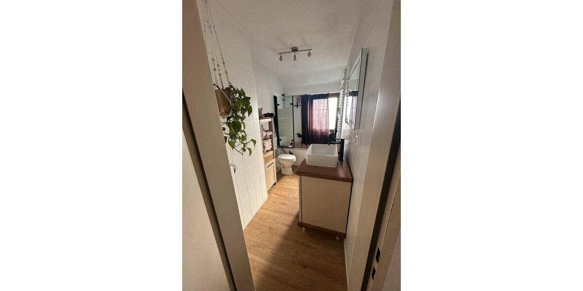 Etagenwohnung Ganderkesee - 4 Zimmer, 94 m&sup2;, 900&euro; | Angebot:25925794