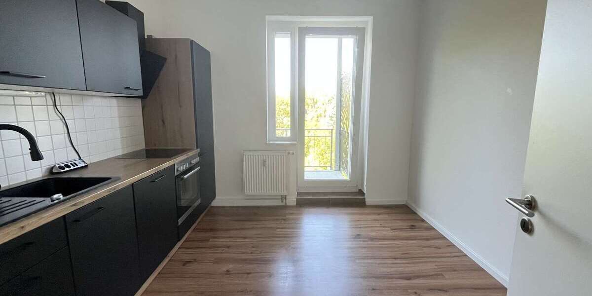 Etagenwohnung Chemnitz Kaßberg - 3 Zimmer, 75 m&sup2;, 525&euro; | Angebot:27074915