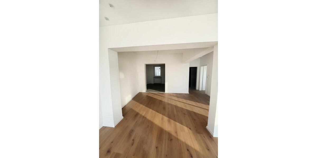 Terrassenwohnung Altötting - 2.5 Zimmer, 140 m&sup2;, 1.300&euro; | Angebot:26013048