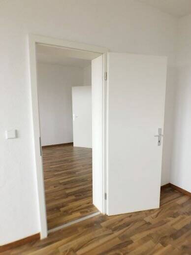 Etagenwohnung Eilenburg Eilenburg-Berg - 2 Zimmer, 49 m&sup2;, 270&euro; | Angebot:26320699