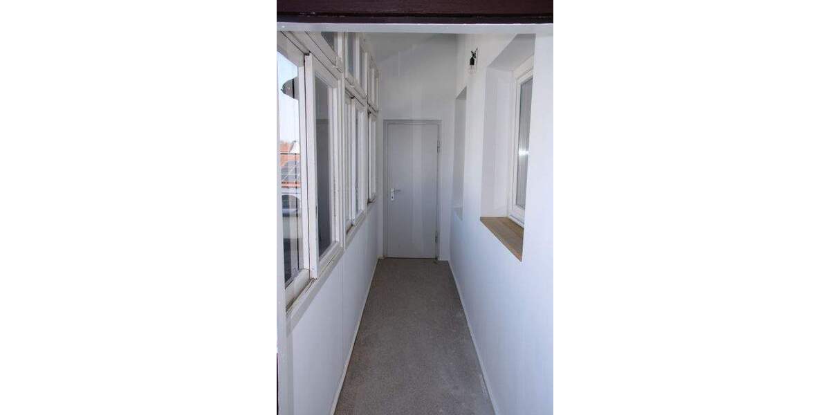 Etagenwohnung Vilsbiburg - 3 Zimmer, 141 m&sup2;, 1.200&euro; | Angebot:25797218