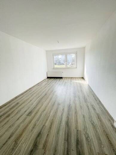 Etagenwohnung Eilenburg Eilenburg-Berg - 3 Zimmer, 58 m&sup2;, 300&euro; | Angebot:26489268