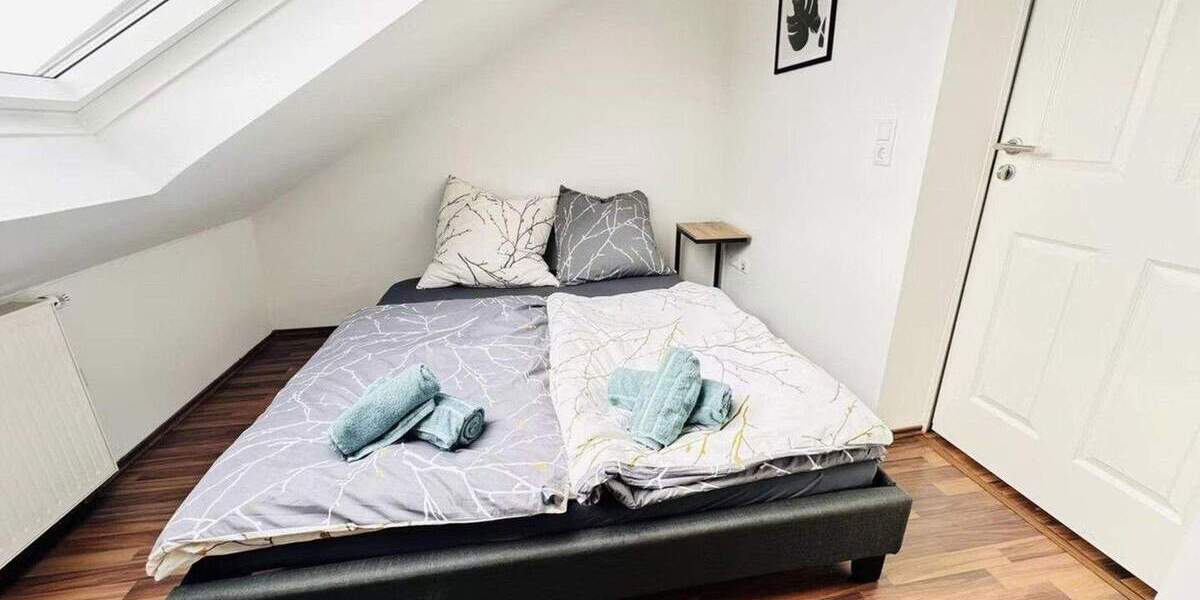 Etagenwohnung Pforzheim Nordstadt - 3 Zimmer, 110 m&sup2;, 1.050&euro; | Angebot:24748358