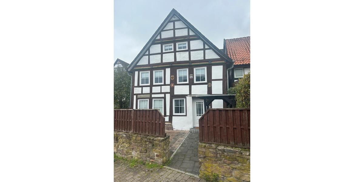 Erdgeschoßwohnung Blomberg - 2 Zimmer, 60 m&sup2;, 450&euro; | Angebot:26537097