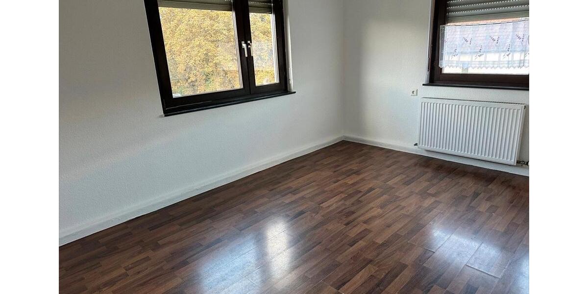 Etagenwohnung Philippsburg - 2 Zimmer, 65 m&sup2;, 1.300&euro; | Angebot:25993627
