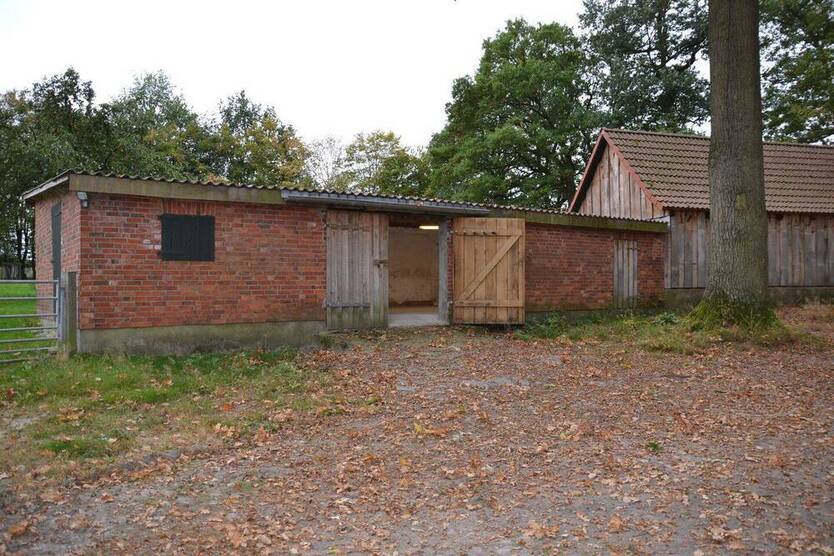 ***KLEINE LAGERHALLE - IDEAL FÜR FUHRPARK, LAGER ODER ATELIER IN BUCHHOLZ DANGERSEN***