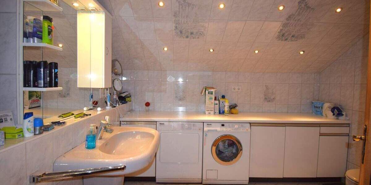 Etagenwohnung Friedrichsholm - 2 Zimmer, 71 m&sup2;, 550&euro; | Angebot:24482073