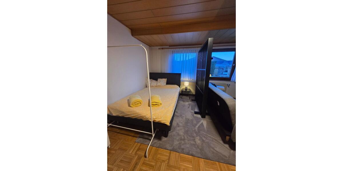 Wohnen auf Zeit Tiefenbronn - 1 Zimmer, 30 m&sup2;, 830&euro; | Angebot:26219655