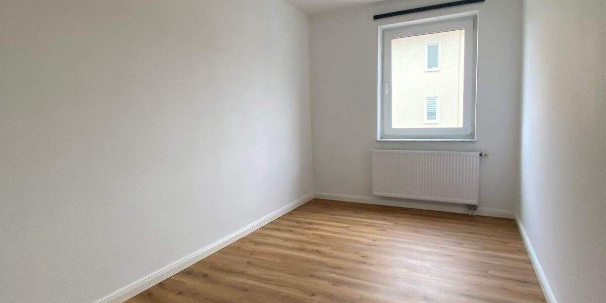 Etagenwohnung Magdeburg Cracau - 3 Zimmer, 75 m&sup2;, 960&euro; | Angebot:25689621