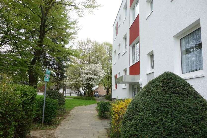 Wohnung zum Mieten in Wuppertal 431,39 € 70.72 m²