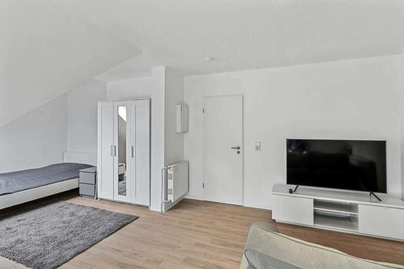 WG-Zimmer in Hamburg 890 € 27 m² zimmer