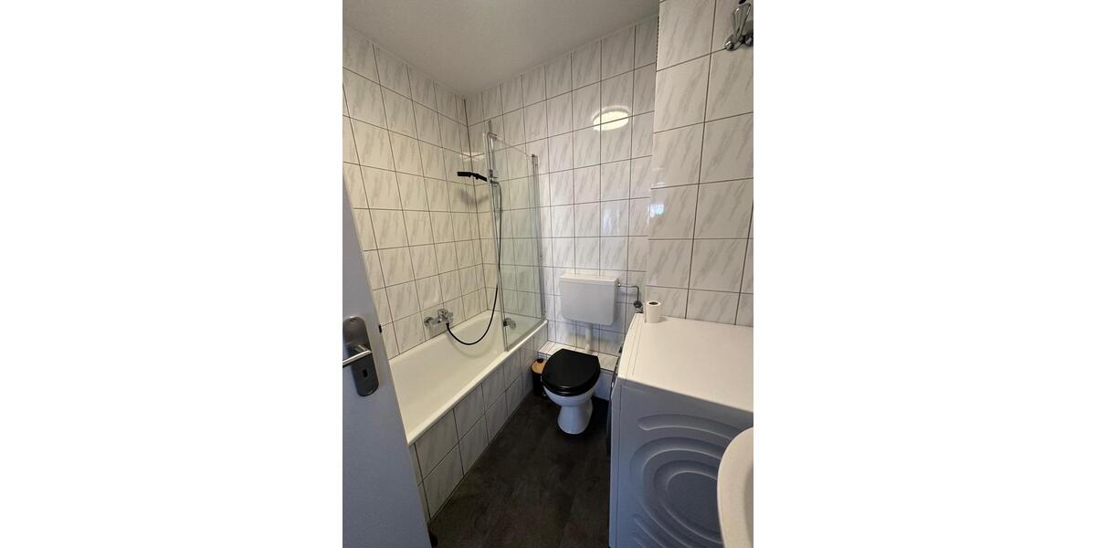 Wohnen auf Zeit Heinsberg - 3 Zimmer, 80 m&sup2;, 600&euro; | Angebot:24755289