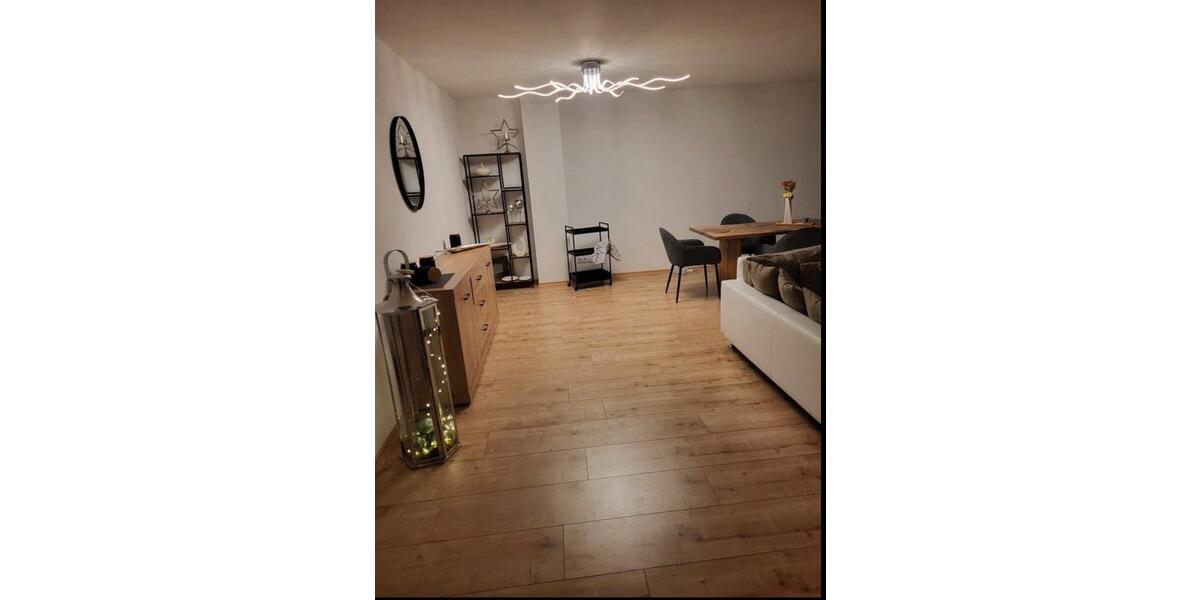 Etagenwohnung Frankfurt am Main Süd - 5 Zimmer, 160 m&sup2;, 1.250&euro; | Angebot:24399225