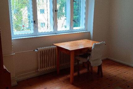 Wohnen auf Zeit Berlin Steglitz-Zehlendorf - 16 Zimmer, 130 m&sup2;, 460&euro; | Angebot:26693744