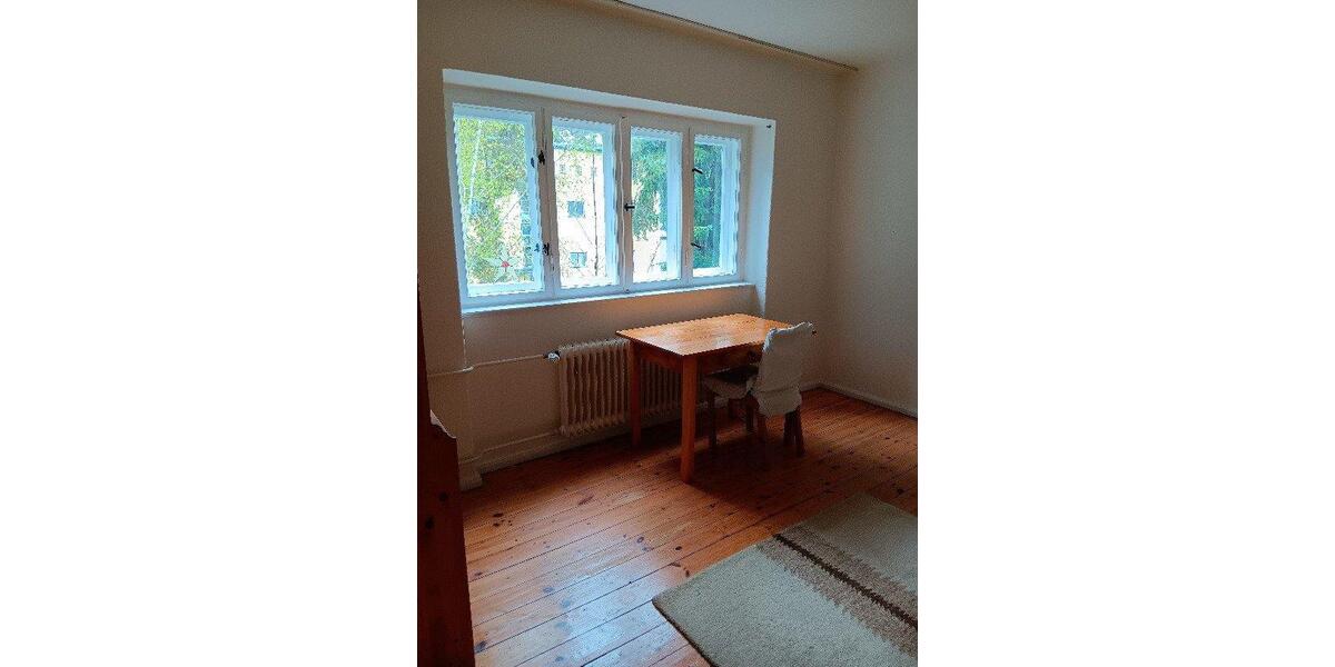 Wohnen auf Zeit Berlin Steglitz-Zehlendorf - 16 Zimmer, 130 m&sup2;, 460&euro; | Angebot:26693744