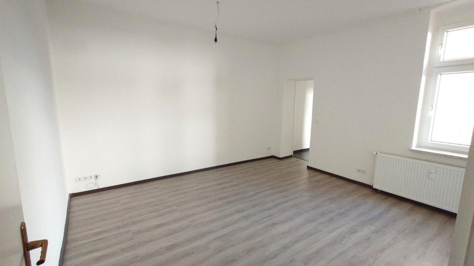 Erdgeschoßwohnung Bernburg (Saale) - 1.5 Zimmer, 40 m&sup2;, 300&euro; | Angebot:26195842