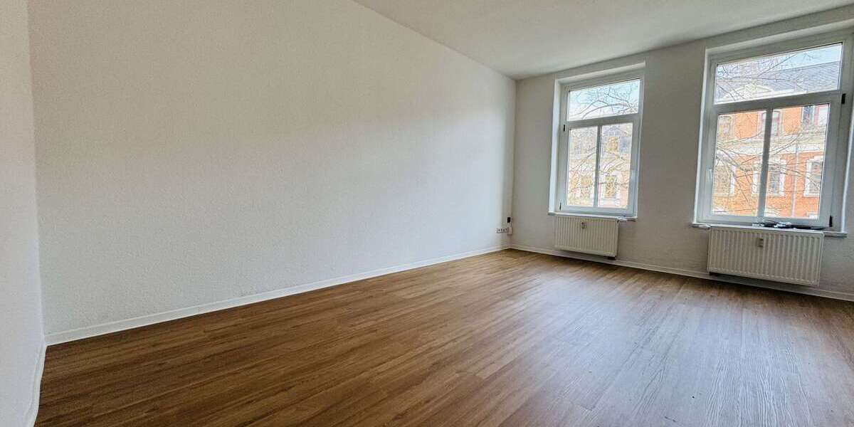 Etagenwohnung Hainichen - 3 Zimmer, 69 m&sup2;, 414&euro; | Angebot:26999876