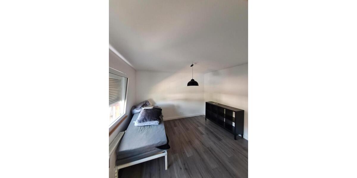 Erdgeschoßwohnung Wietze - 2 Zimmer, 120 m&sup2;, 1.180&euro; | Angebot:26567098