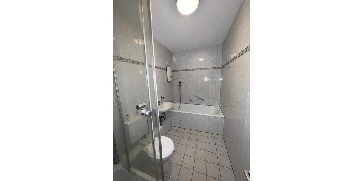 Moderne 2 Zimmer Wohnung im 7.OG in Lu Gartenstadt 2 zimmer