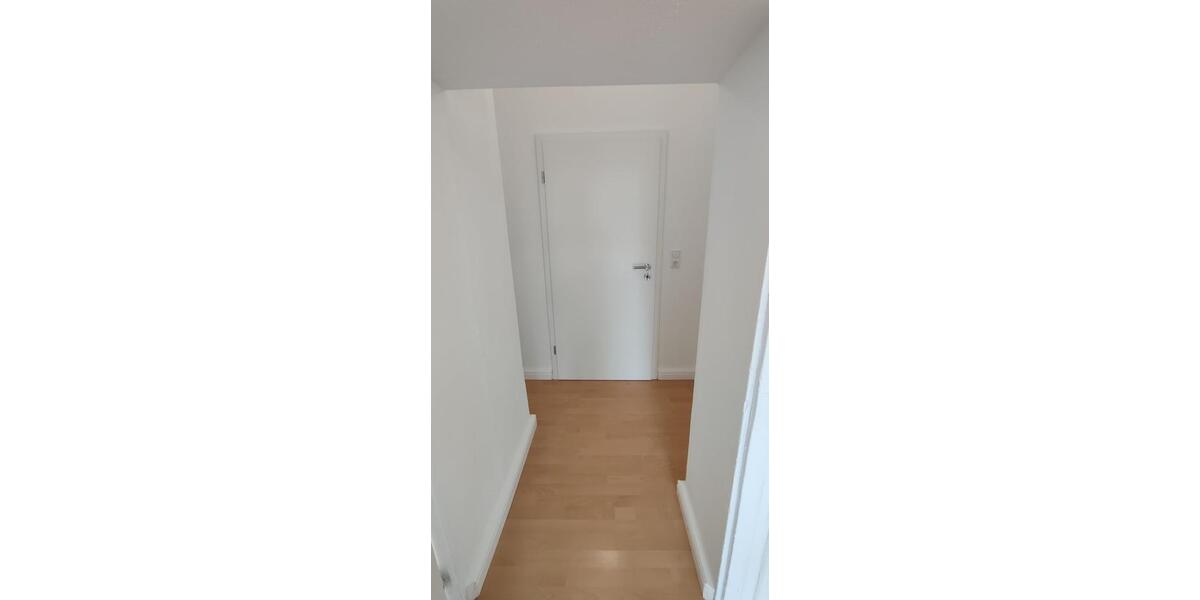 Etagenwohnung Deggendorf - 4 Zimmer, 100 m&sup2;, 260&euro; | Angebot:24552872
